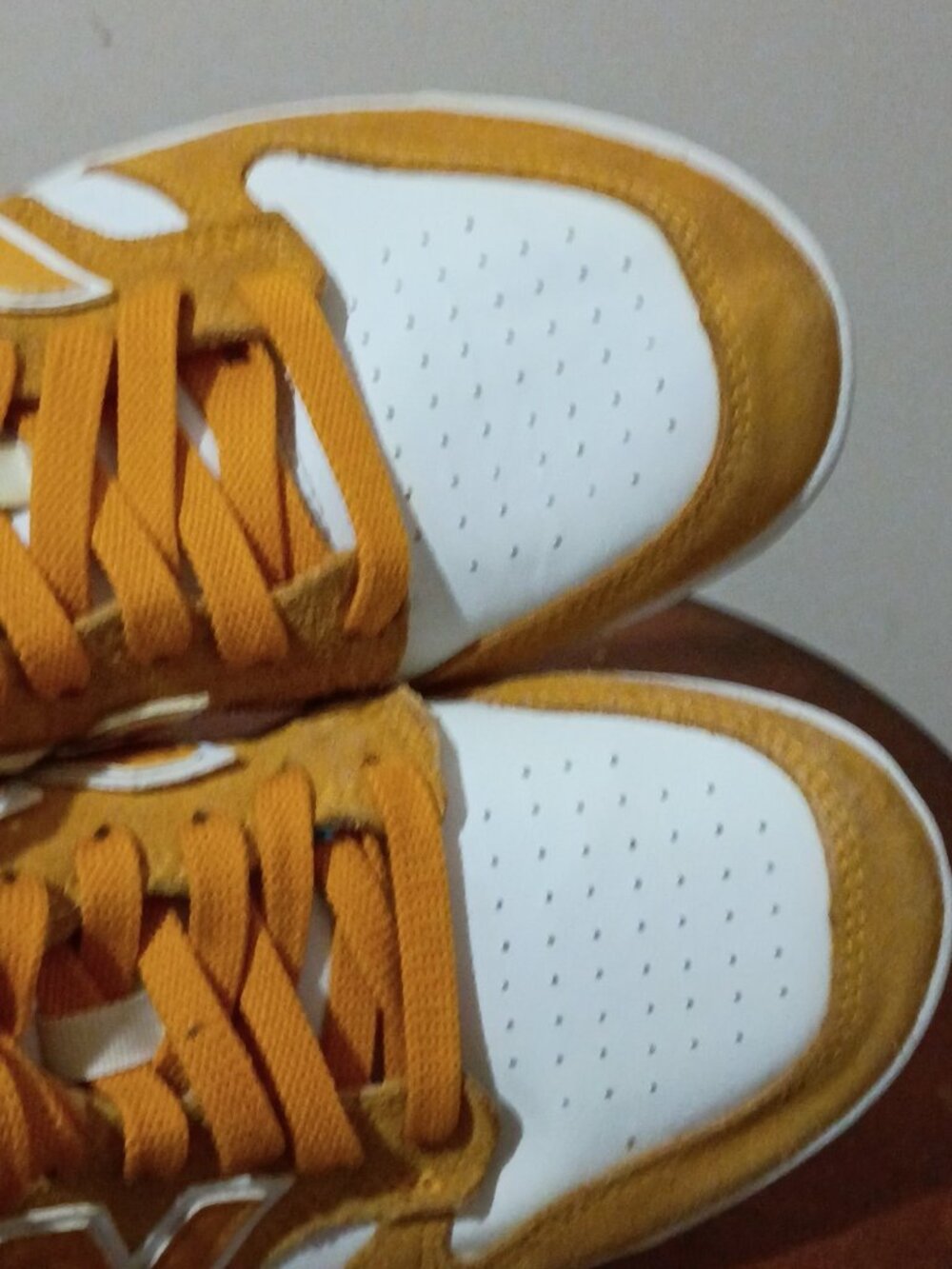 New Balance 480 Shoes Mens Size 7 Skate Suede BB480LWA Sneakers Varsity Gold - Picture 13 of 13
